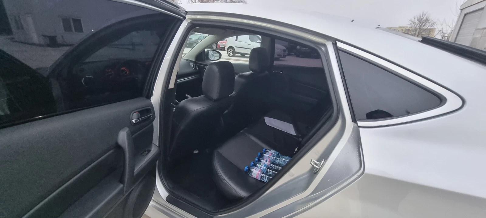 Mazda 6 2.2D  | Mobile.bg � ����������� 9