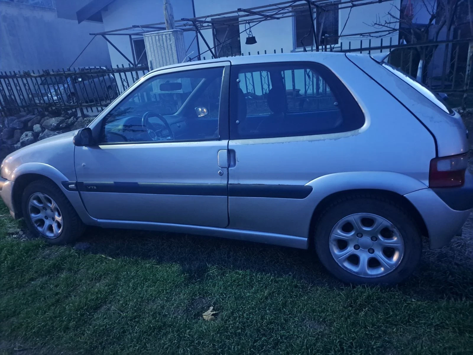 Citroen Saxo Хечбек, снимка 2 - Автомобили и джипове - 53850567