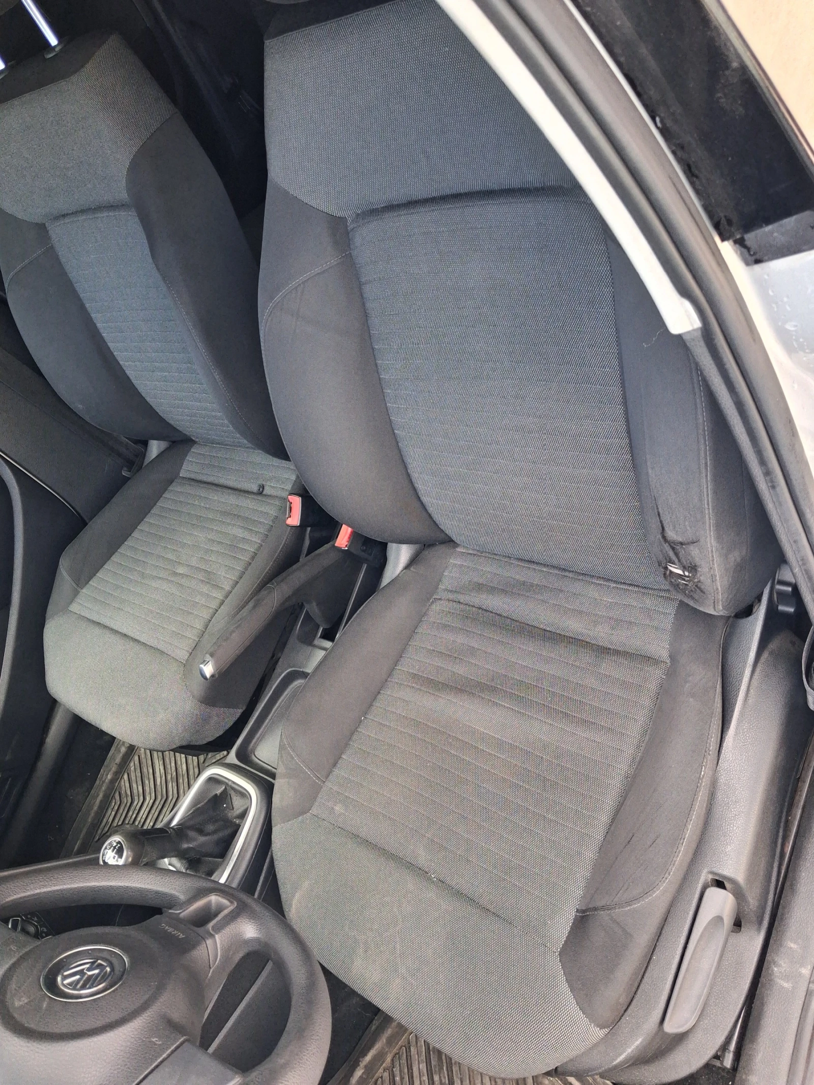 VW Polo 1.6Tdi 105к.с., снимка 6 - Автомобили и джипове - 54132786