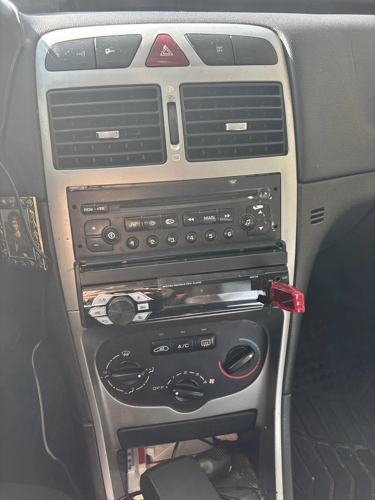 Peugeot 307, снимка 6 - Автомобили и джипове - 54139454