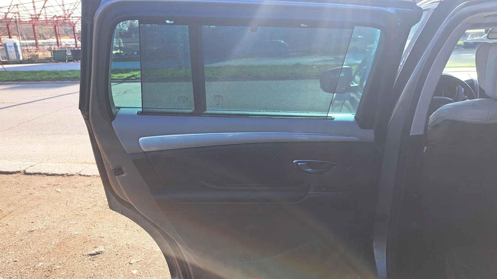 Renault Espace 4 Control -INITIALE, снимка 9 - Автомобили и джипове - 54156389