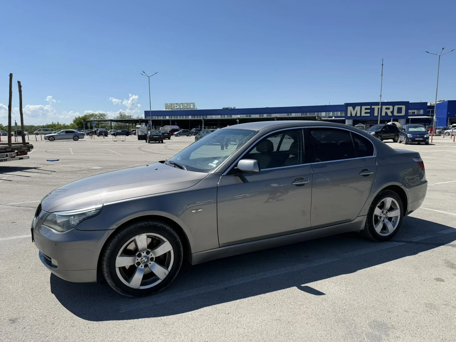 BMW 530 XDrive Facelift, снимка 10 - Автомобили и джипове - 54358128