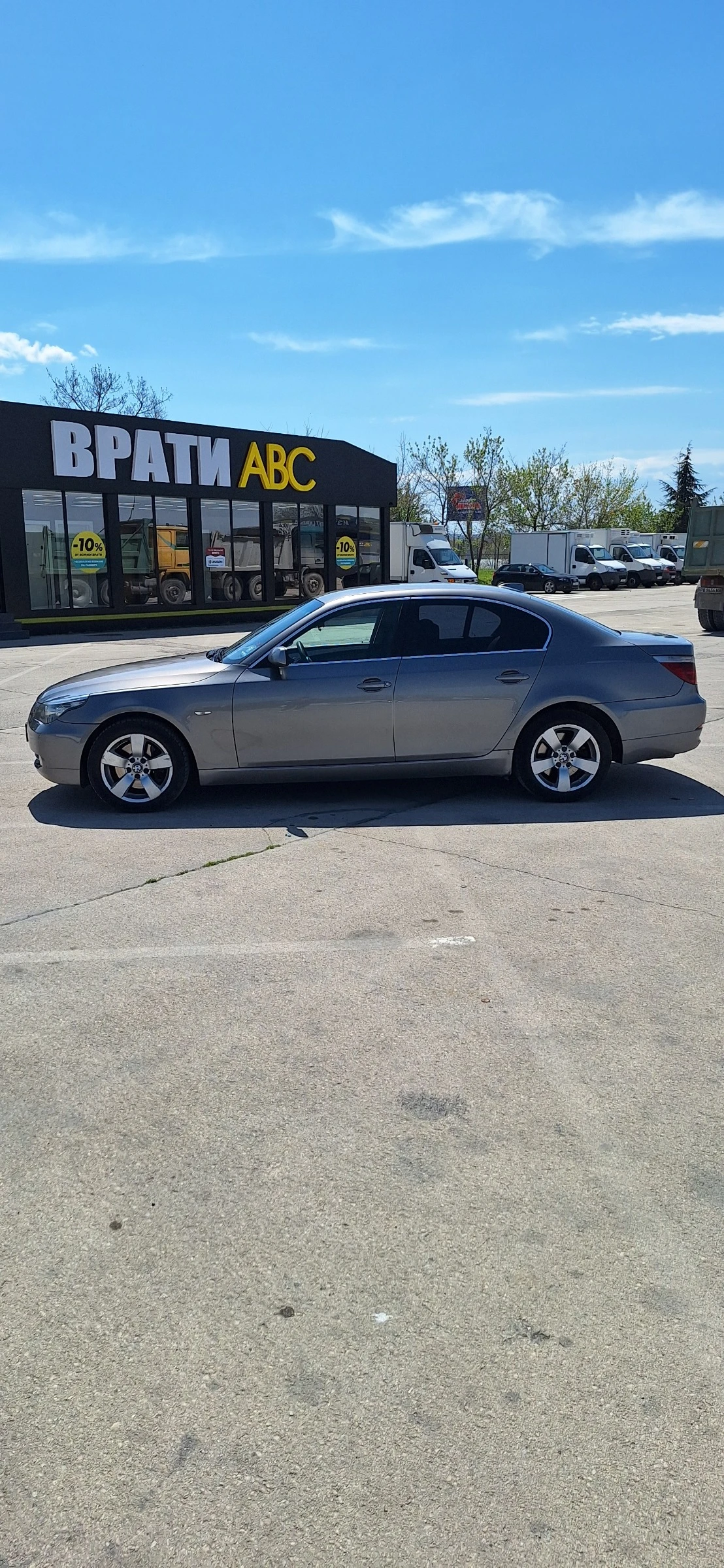 BMW 530 XDrive Facelift, снимка 8 - Автомобили и джипове - 54358128