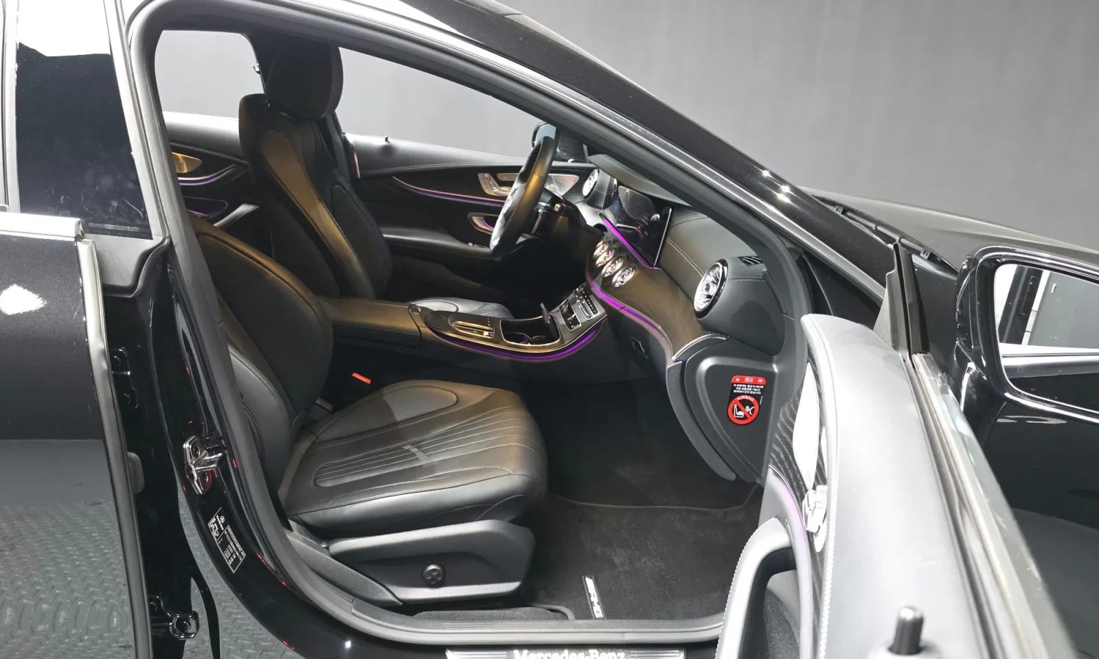 Mercedes-Benz CLS 300, снимка 11 - Автомобили и джипове - 54746487