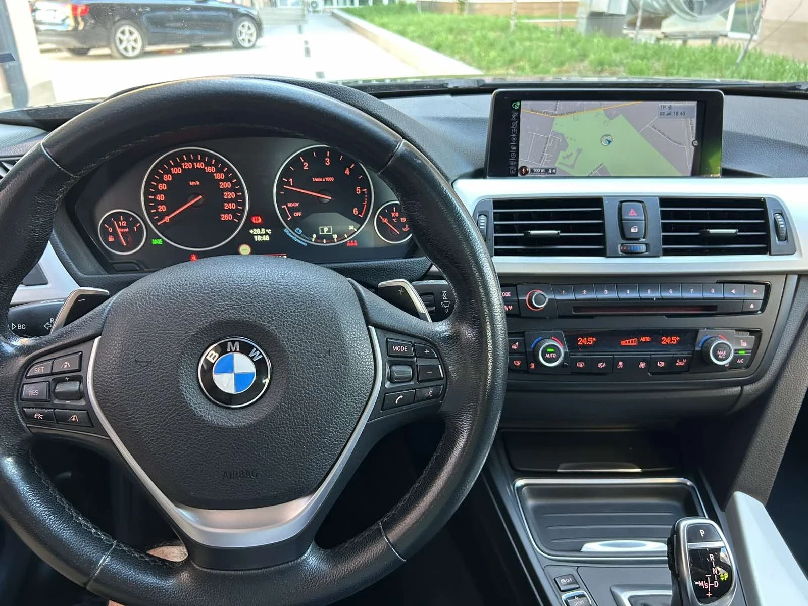 BMW 320, снимка 11 - Автомобили и джипове - 54905887