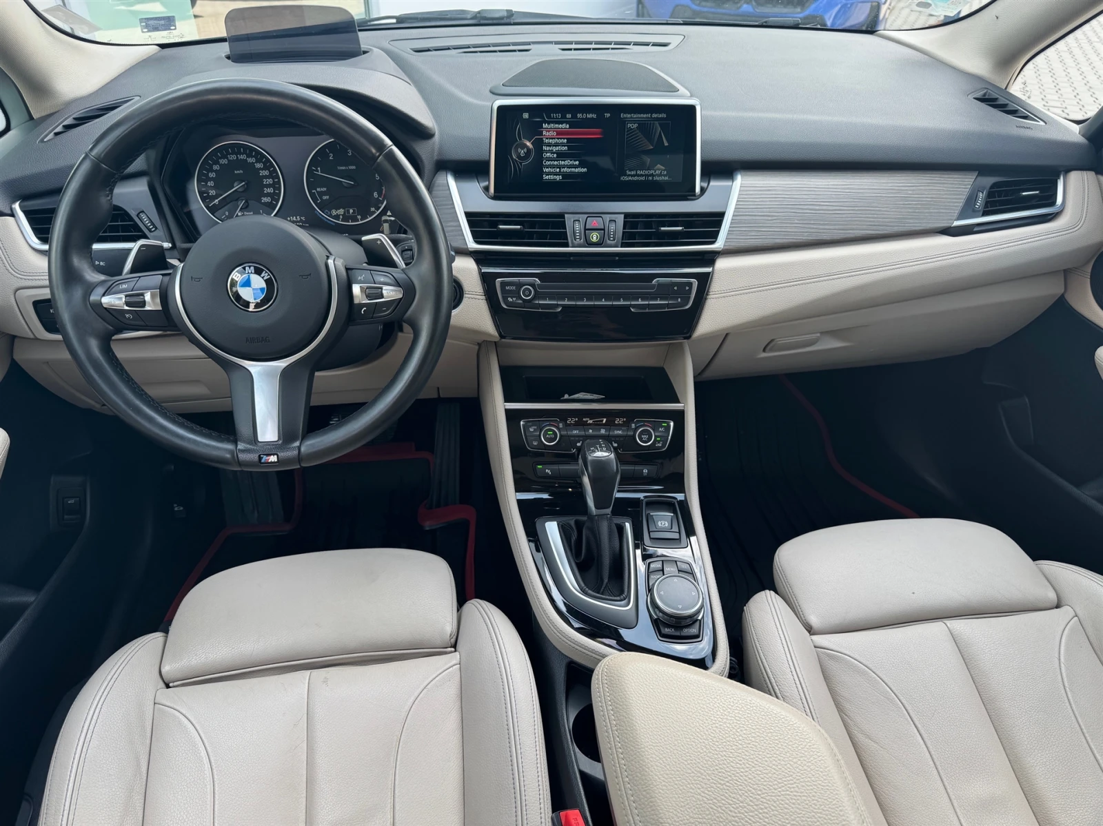 BMW 220 d xDrive Gran Tourer, снимка 15 - Автомобили и джипове - 54917684