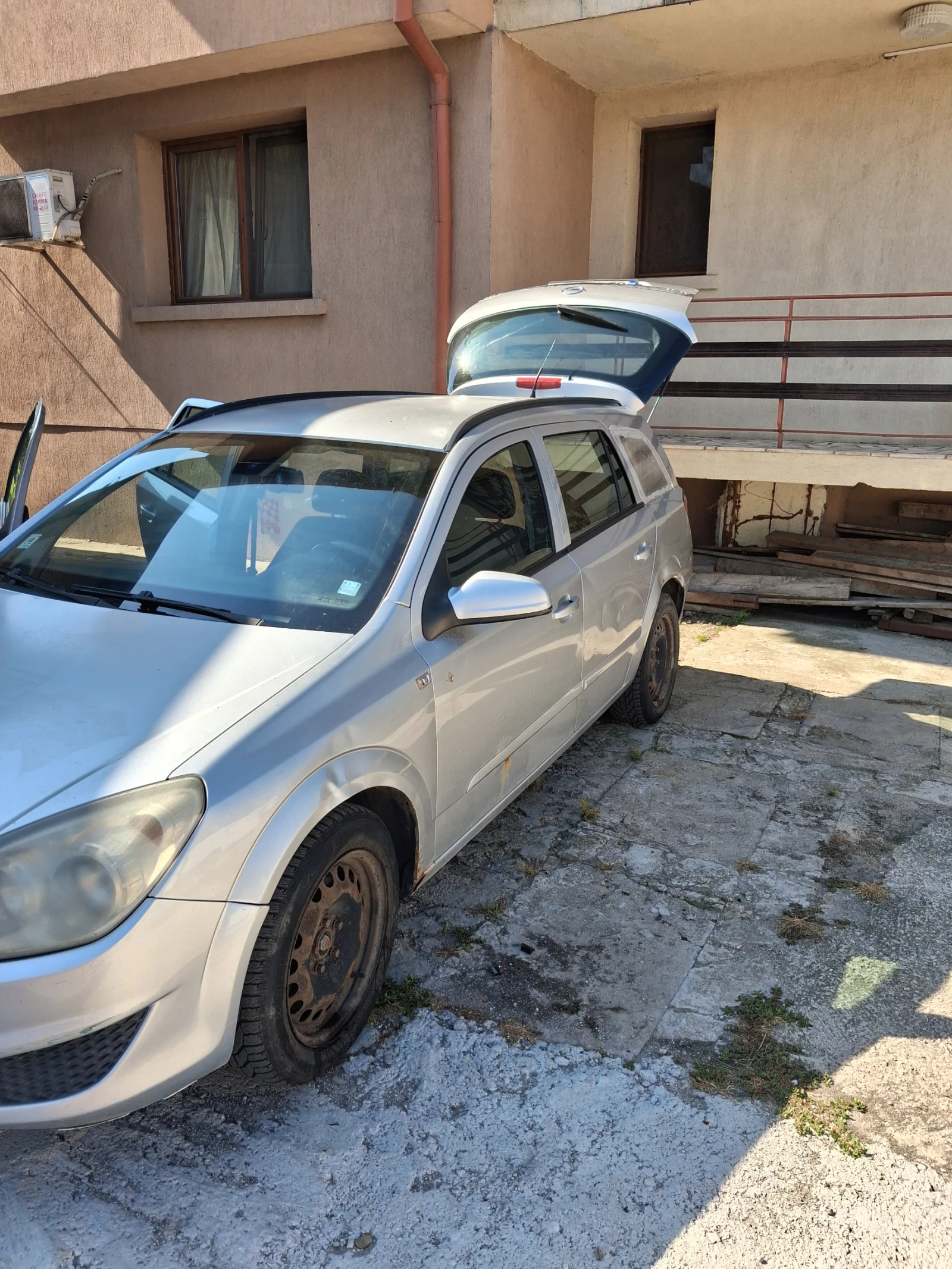 Opel Astra, снимка 4 - Автомобили и джипове - 55176959