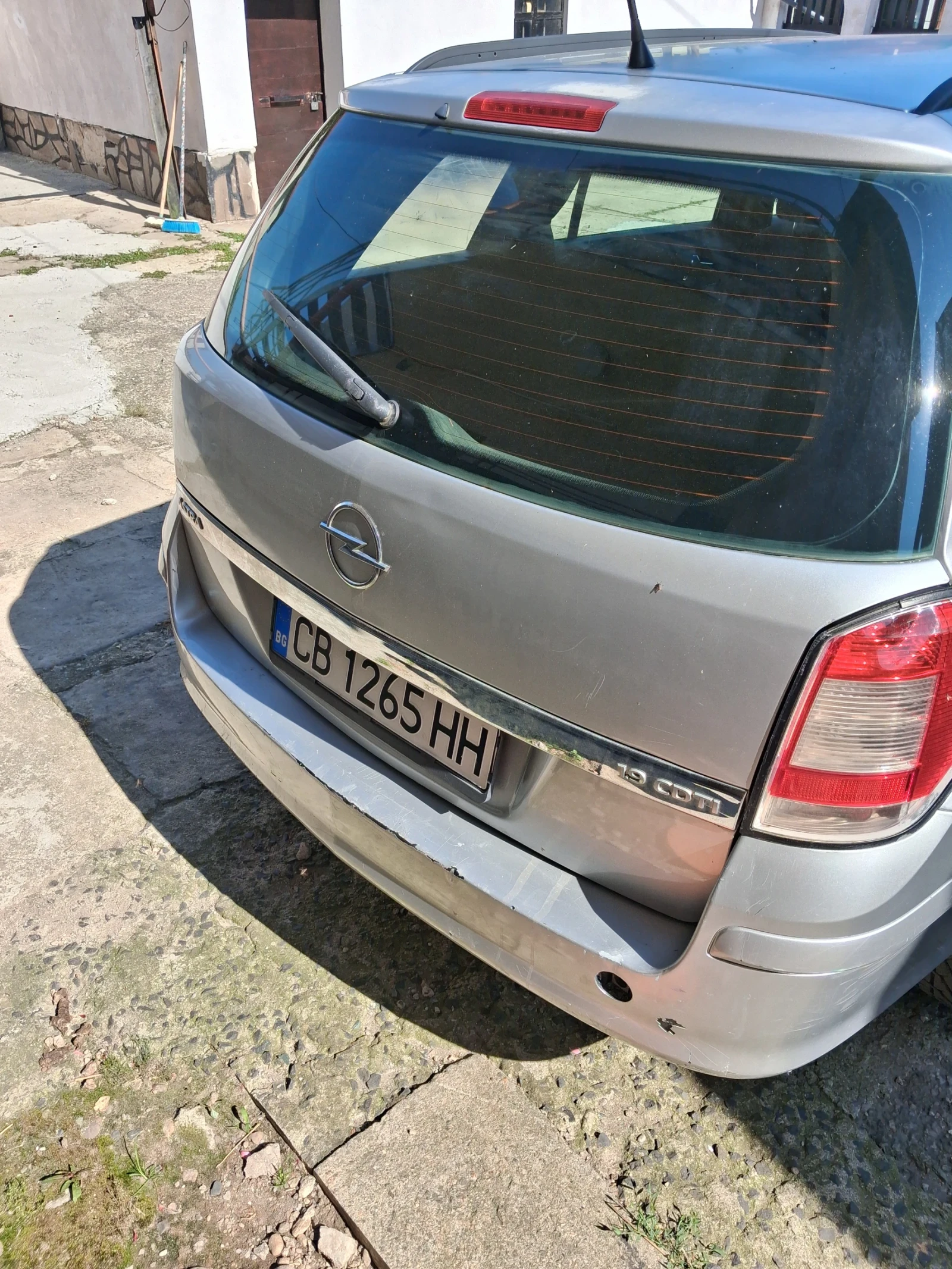 Opel Astra, снимка 2 - Автомобили и джипове - 55176959