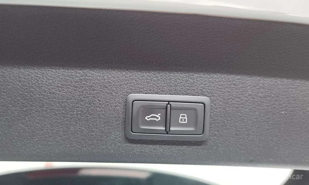 Audi E-Tron * 55 Quattro * ЦЕНА ДО БГ, снимка 16 - Автомобили и джипове - 55629329