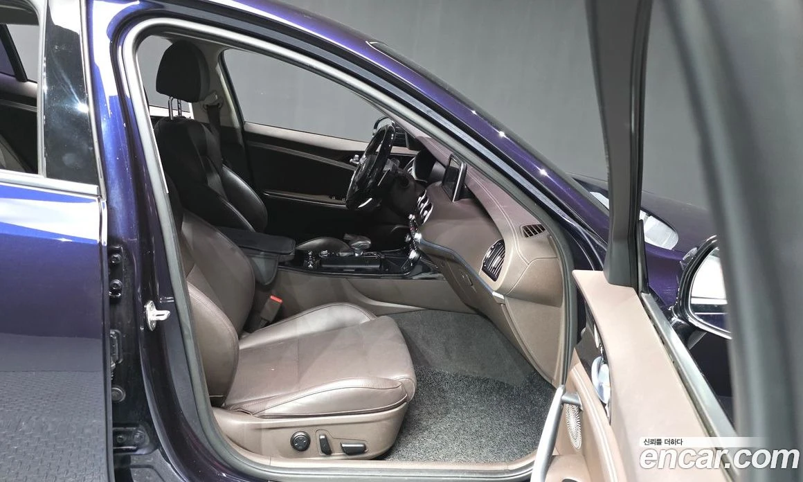 Kia Stinger 3.3 Turbo AWD Masters, снимка 17 - Автомобили и джипове - 55857332