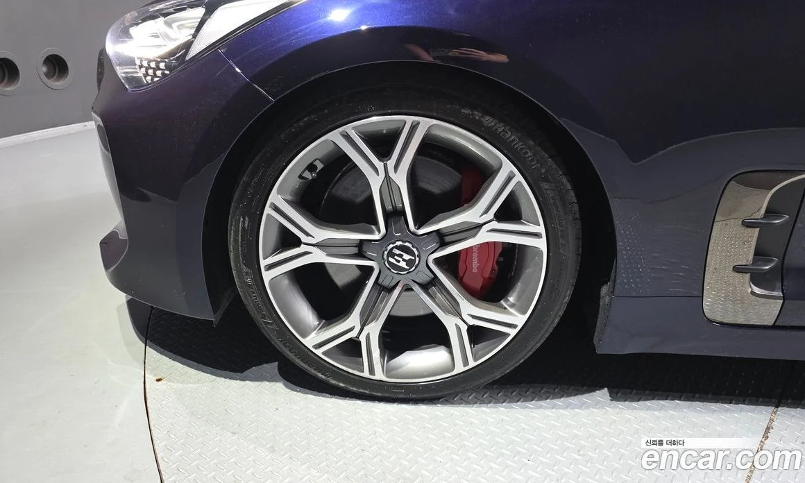 Kia Stinger 3.3 Turbo AWD Masters, снимка 5 - Автомобили и джипове - 55857332