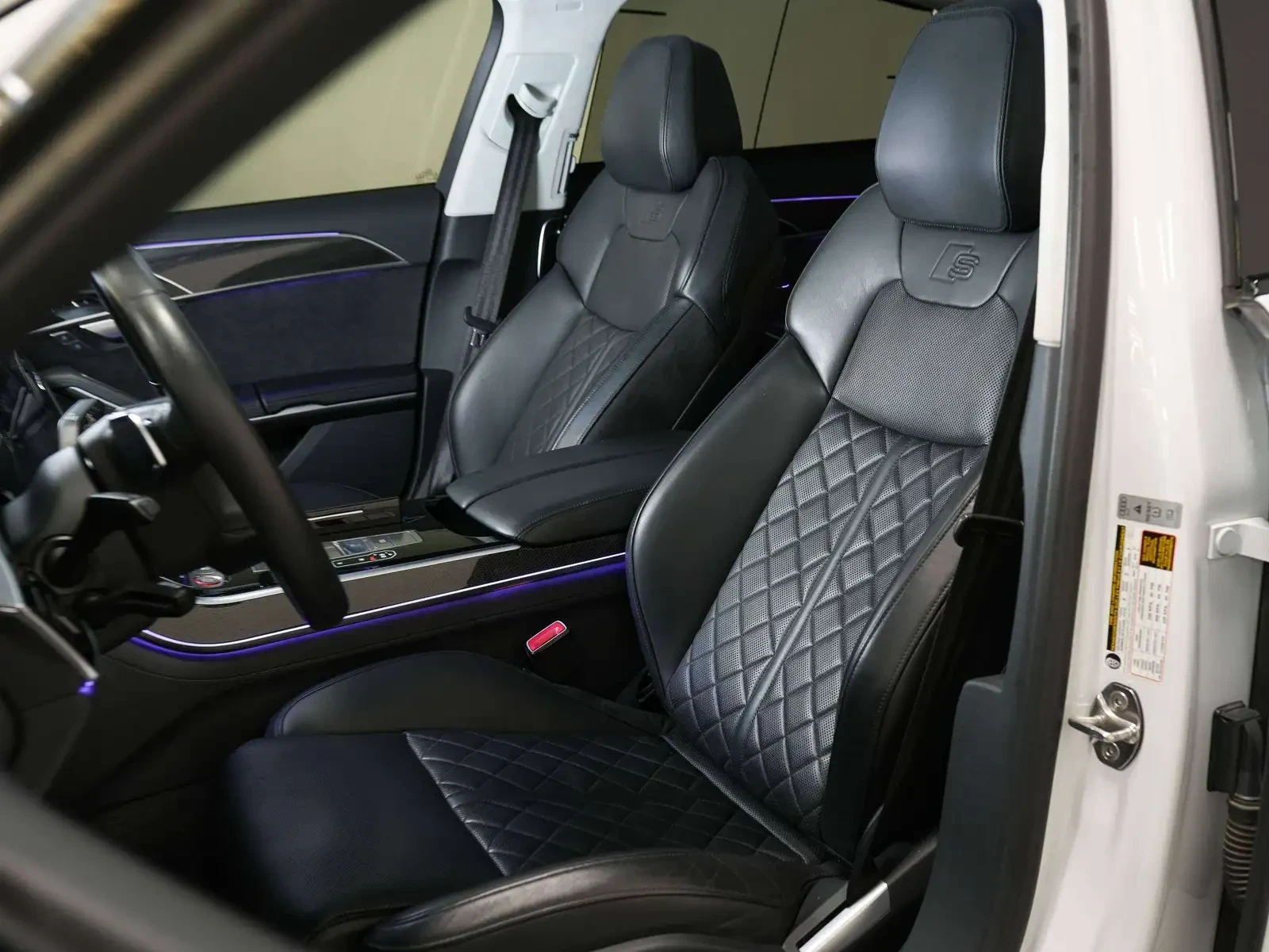 Audi S8 Long, снимка 8 - Автомобили и джипове - 55973663