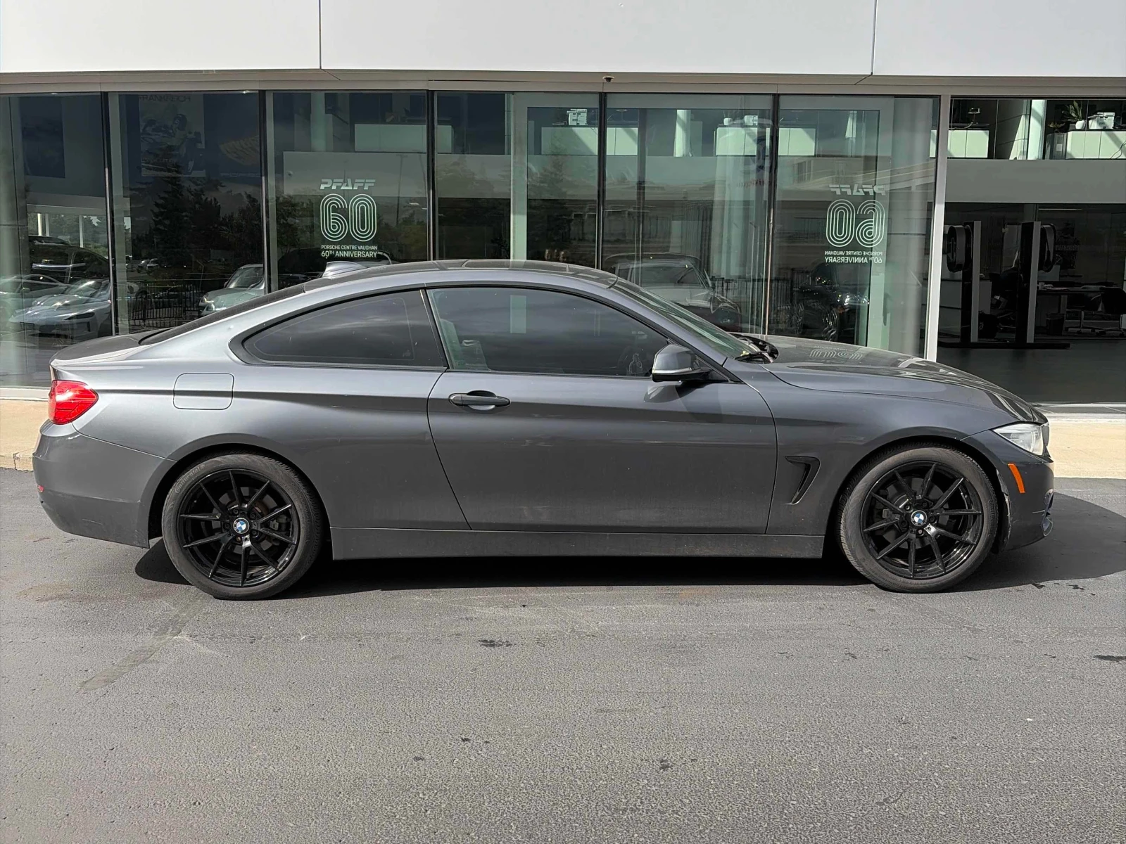 BMW 428  xDrive /CARFAX/ПОДГРЕВ/ШИБЕДАХ, снимка 3 - Автомобили и джипове - 56122389