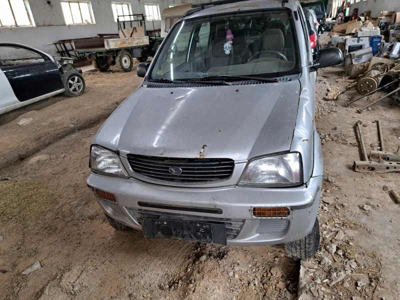 Daihatsu Terios 1.3  НА ЧАСТИ , снимка 2 - Автомобили и джипове - 45359377