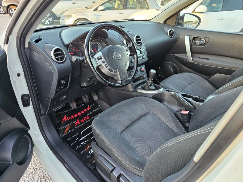 Nissan Qashqai 1.5dCi, 110к.с., снимка 8 - Автомобили и джипове - 46435435