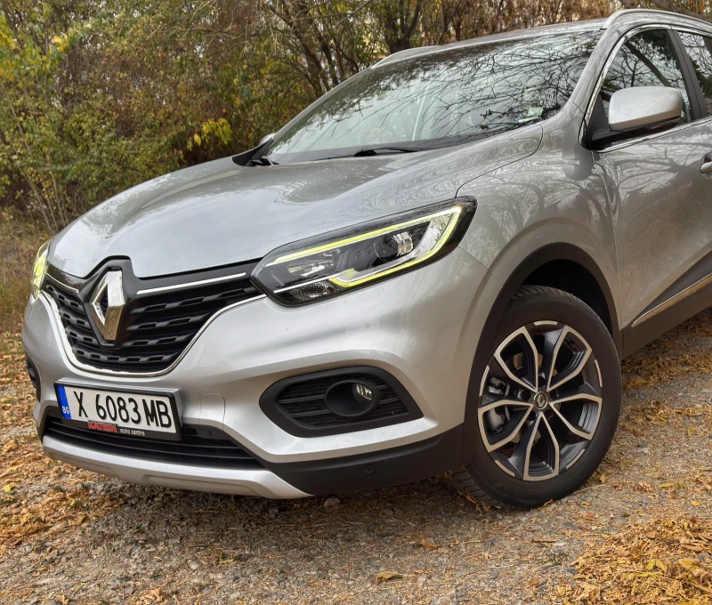 Renault Kadjar, снимка 1 - Автомобили и джипове - 48466831