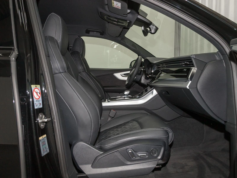 Audi SQ7 TFSI/QUATTRO/MATRIX/B&O/HEAD UP/360/BLACK/7-МЕСТЕН, снимка 10 - Автомобили и джипове - 51054060