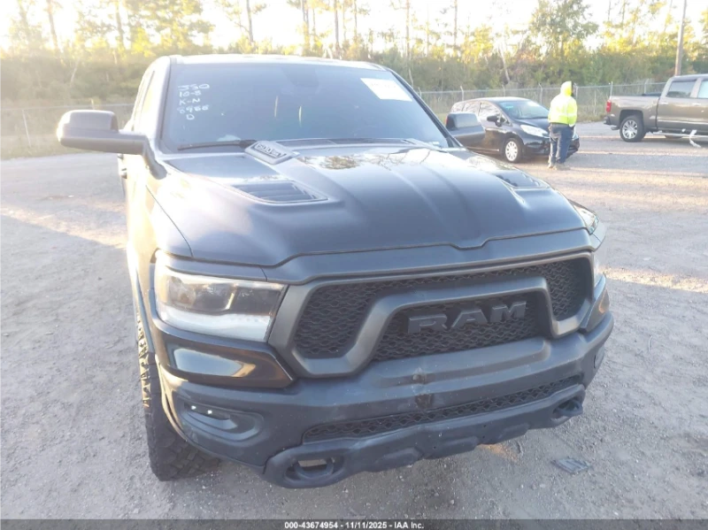 Dodge RAM 1500 REBEL 4X4 5&#39;7 BOX, снимка 3 - Автомобили и джипове - 52673123