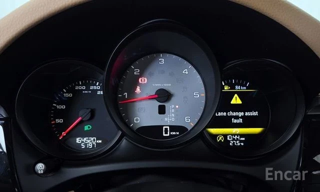 Porsche Macan 3.0 S DIESEL | ЗАДНА КАМЕРА | ПАНОРАМА | KEYLESS |, снимка 7 - Автомобили и джипове - 54010457