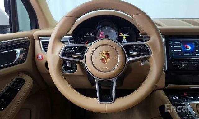 Porsche Macan 3.0 S DIESEL | ЗАДНА КАМЕРА | ПАНОРАМА | KEYLESS |, снимка 12 - Автомобили и джипове - 54010457