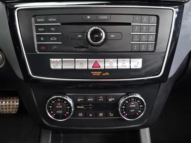 Mercedes-Benz GLE 350 D 4Matic Coupe, снимка 16 - Автомобили и джипове - 55750576