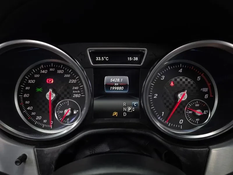 Mercedes-Benz GLE 350 D 4Matic Coupe, снимка 8 - Автомобили и джипове - 55750576