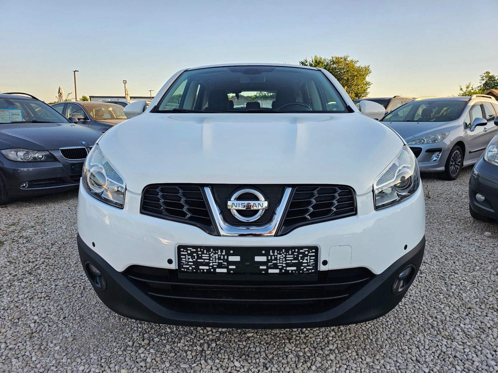 Nissan Qashqai 1.5dCi, 110к.с. - изображение 2