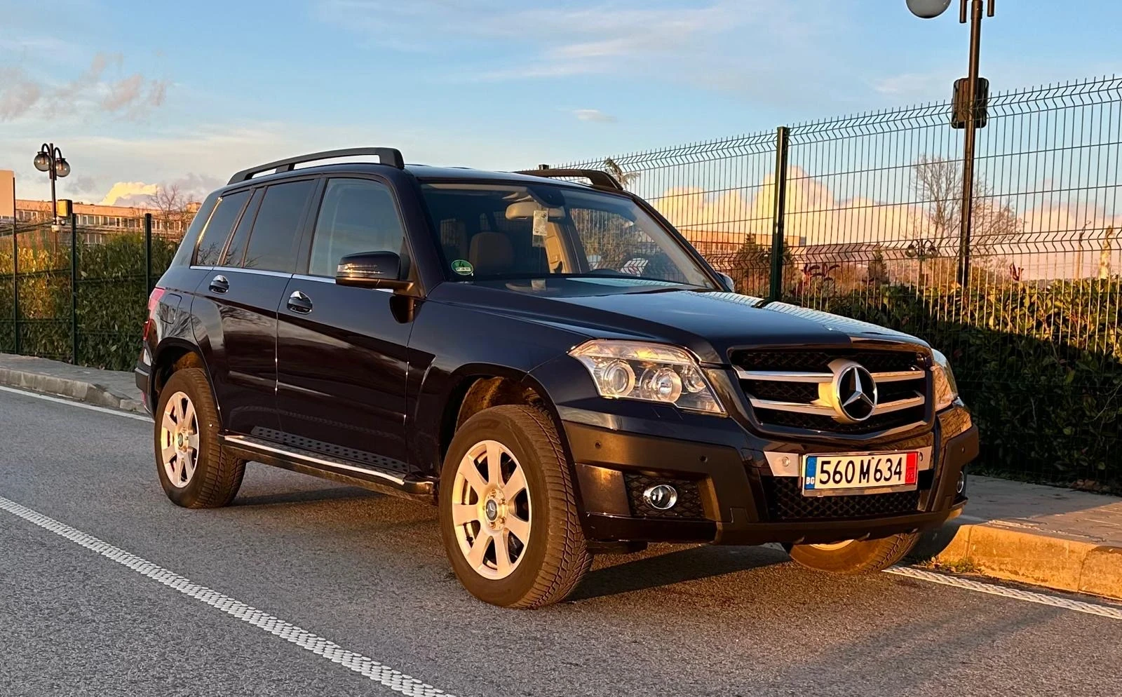 Mercedes-Benz GLK 350 4Matic - изображение 4