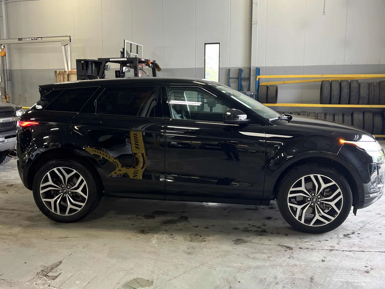 Land Rover Range Rover Evoque * CARFAX * АВТО КРЕДИТ * ЦЕНА ДО БГ! - изображение 5