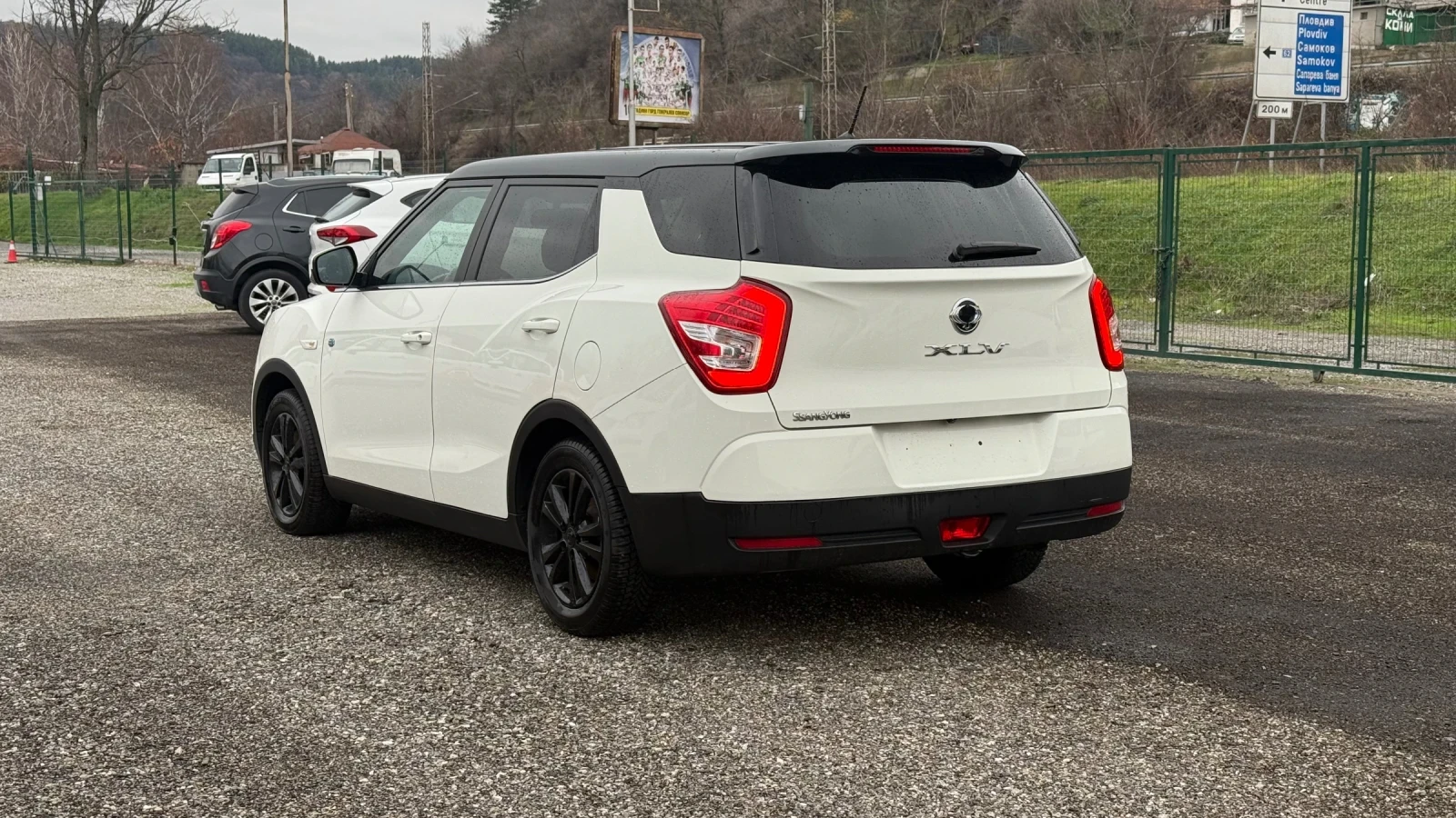 SsangYong XLV Euro6B 122к км! Зимни гуми! Задна камера! Уникат! - изображение 4