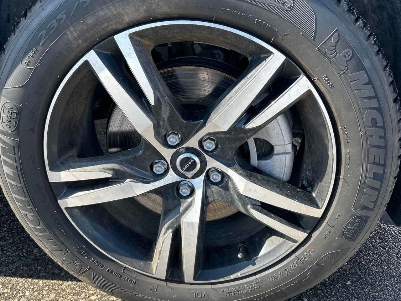 Volvo XC40 * Core Bright Theme * CARFAX * ЦЕНА ДО БГ - изображение 6