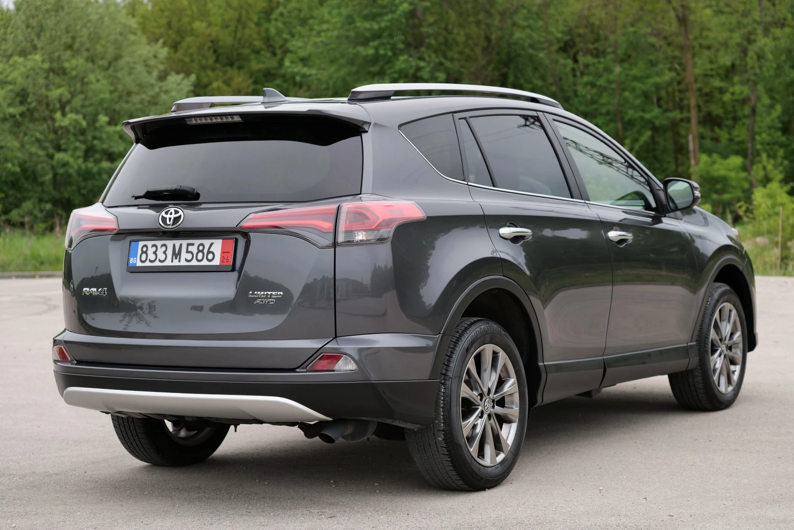Toyota Rav4 LIMITED 2.5 4x4, снимка 7 - Автомобили и джипове - 54568699