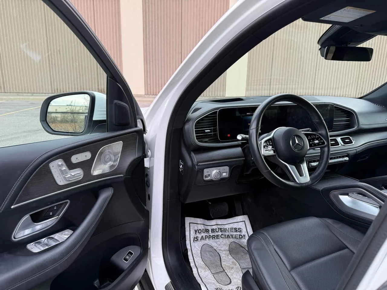 Mercedes-Benz GLE 450 | AMG-LINE| DISTR| 360| HUD| BURMEST| PANO| ПОДГЕВ, снимка 10 - Автомобили и джипове - 54689011