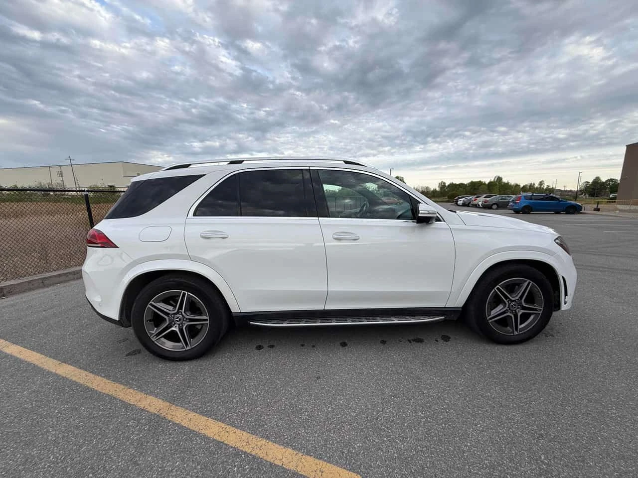 Mercedes-Benz GLE 450 | AMG-LINE| DISTR| 360| HUD| BURMEST| PANO| ПОДГЕВ, снимка 6 - Автомобили и джипове - 54689011