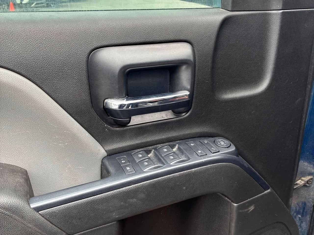 Gmc Sierra * 4WD  * CARFAX * ����� �� ����������� | Mobile.bg � ����������� 14