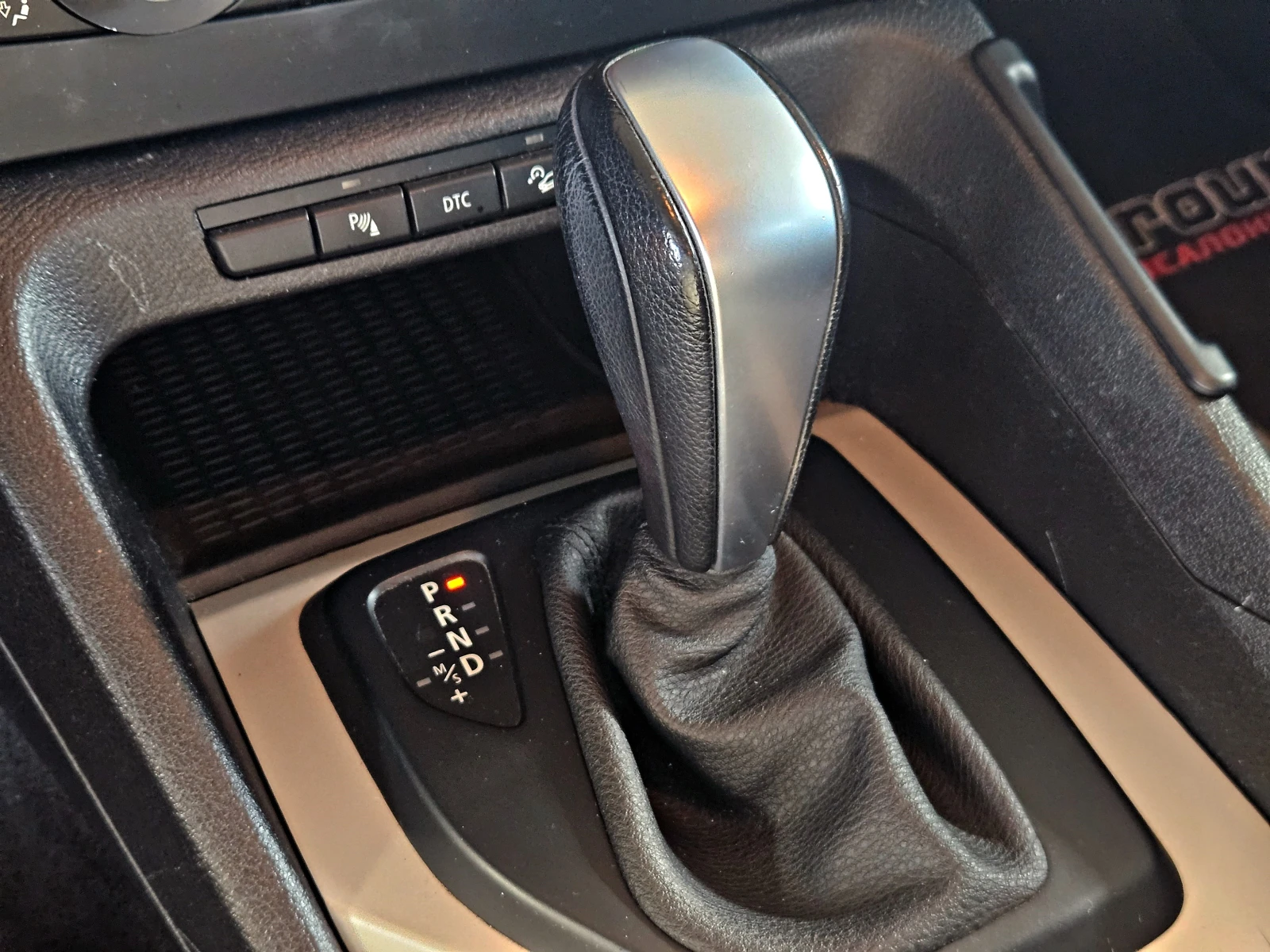 BMW X1 М/118XDRIVE/ПОДГРЕВ/АВТОМАТ/ТЕМПОМАТ, снимка 13 - Автомобили и джипове - 55586374