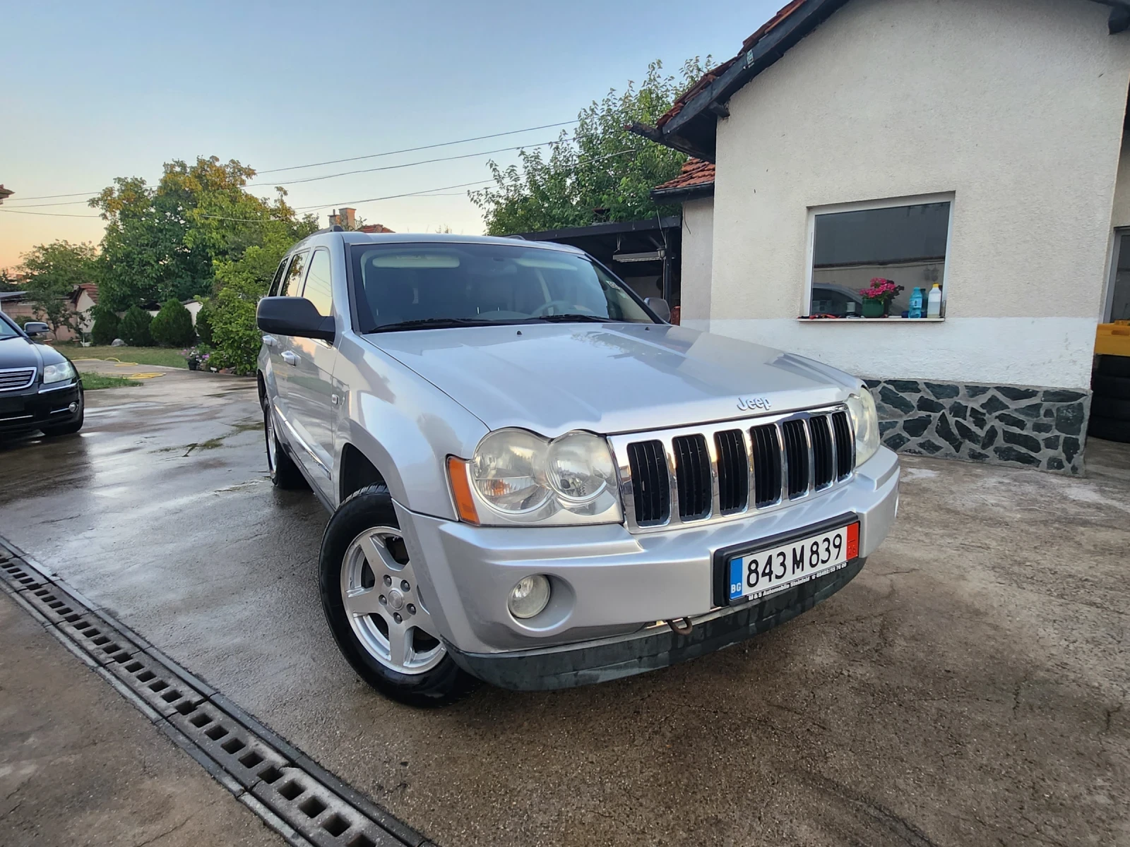Jeep Grand cherokee 3.0CRD GERMANY TOP ZUSTAND, снимка 3 - Автомобили и джипове - 55675481