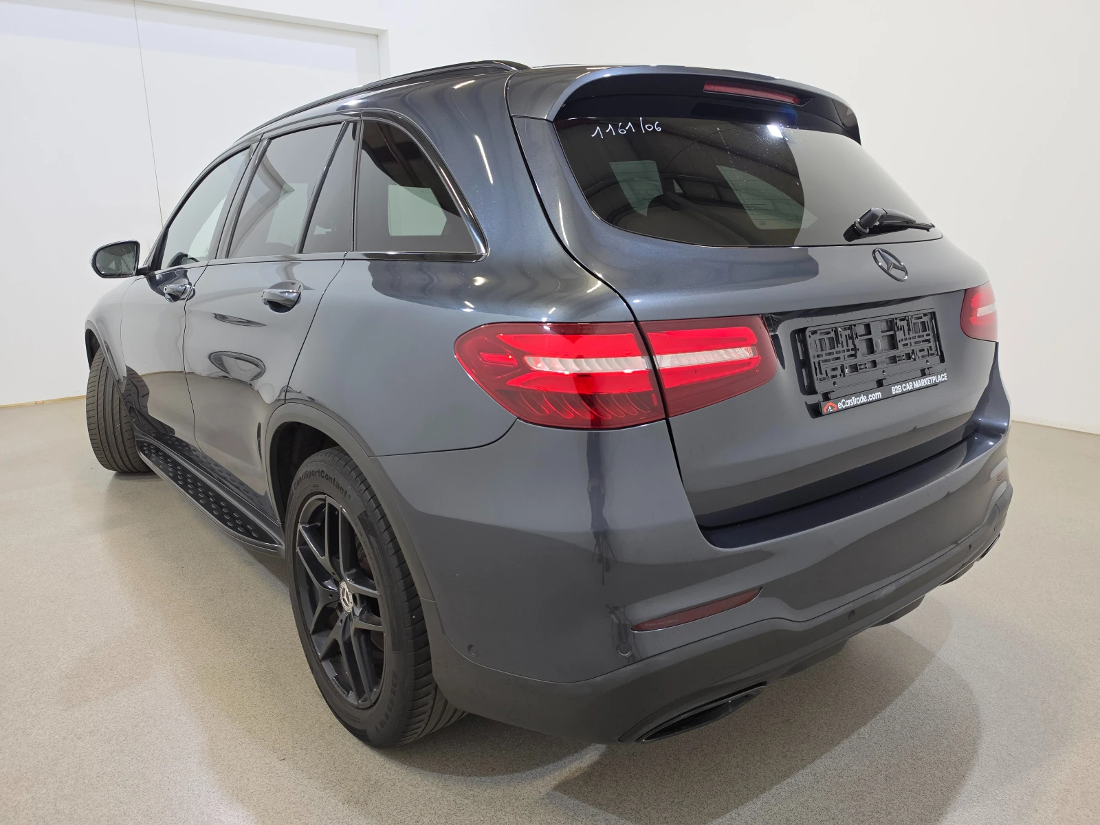 Mercedes-Benz GLC 250 AMG Night 4Matic Multibeam / Ambient , снимка 6 - Автомобили и джипове - 55738168