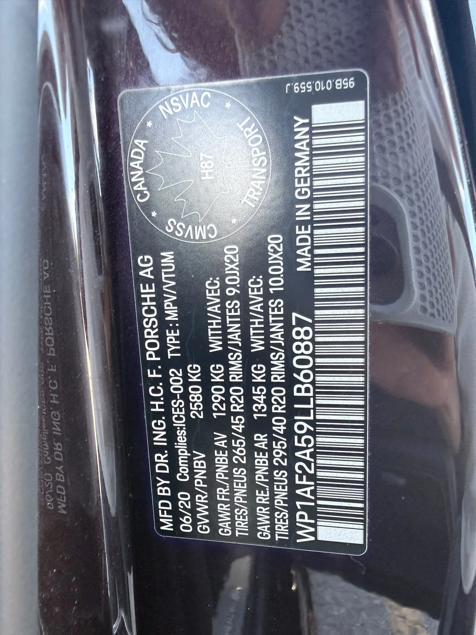 Porsche Macan * Turbo * CARFAX * ОПЦИЯ ЗА ФИНАНСИРАНЕ, снимка 11 - Автомобили и джипове - 56087197