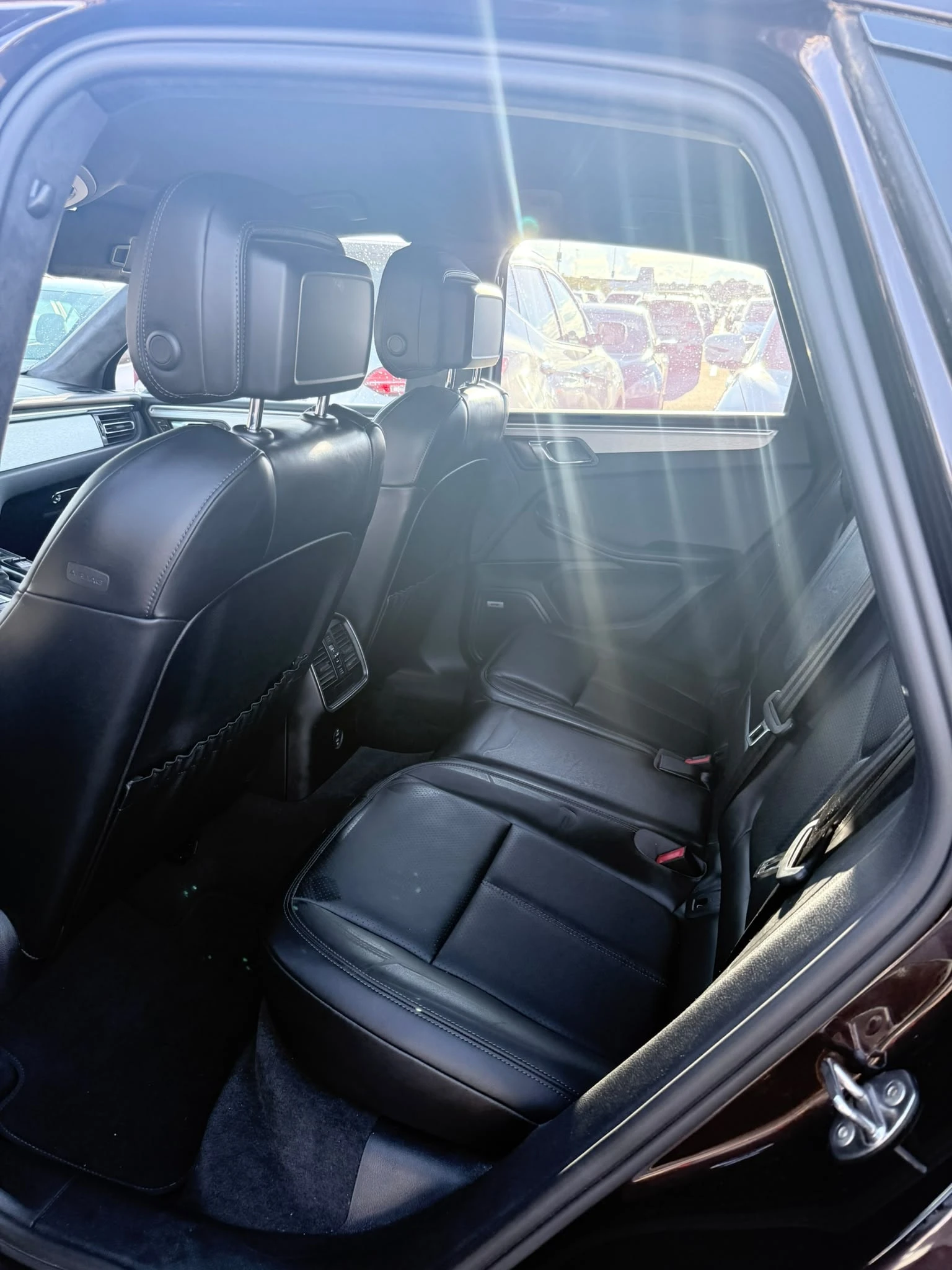 Porsche Macan * Turbo * CARFAX * ОПЦИЯ ЗА ФИНАНСИРАНЕ, снимка 13 - Автомобили и джипове - 56087197
