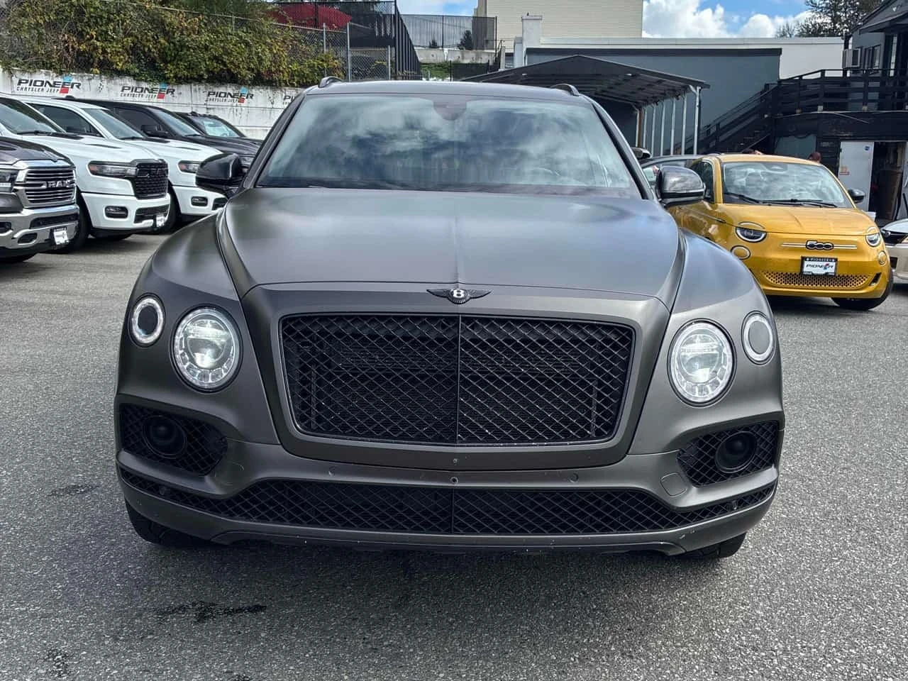 Bentley Bentayga * Signature * CARFAX * ���������������� *  | Mobile.bg � ����������� 3