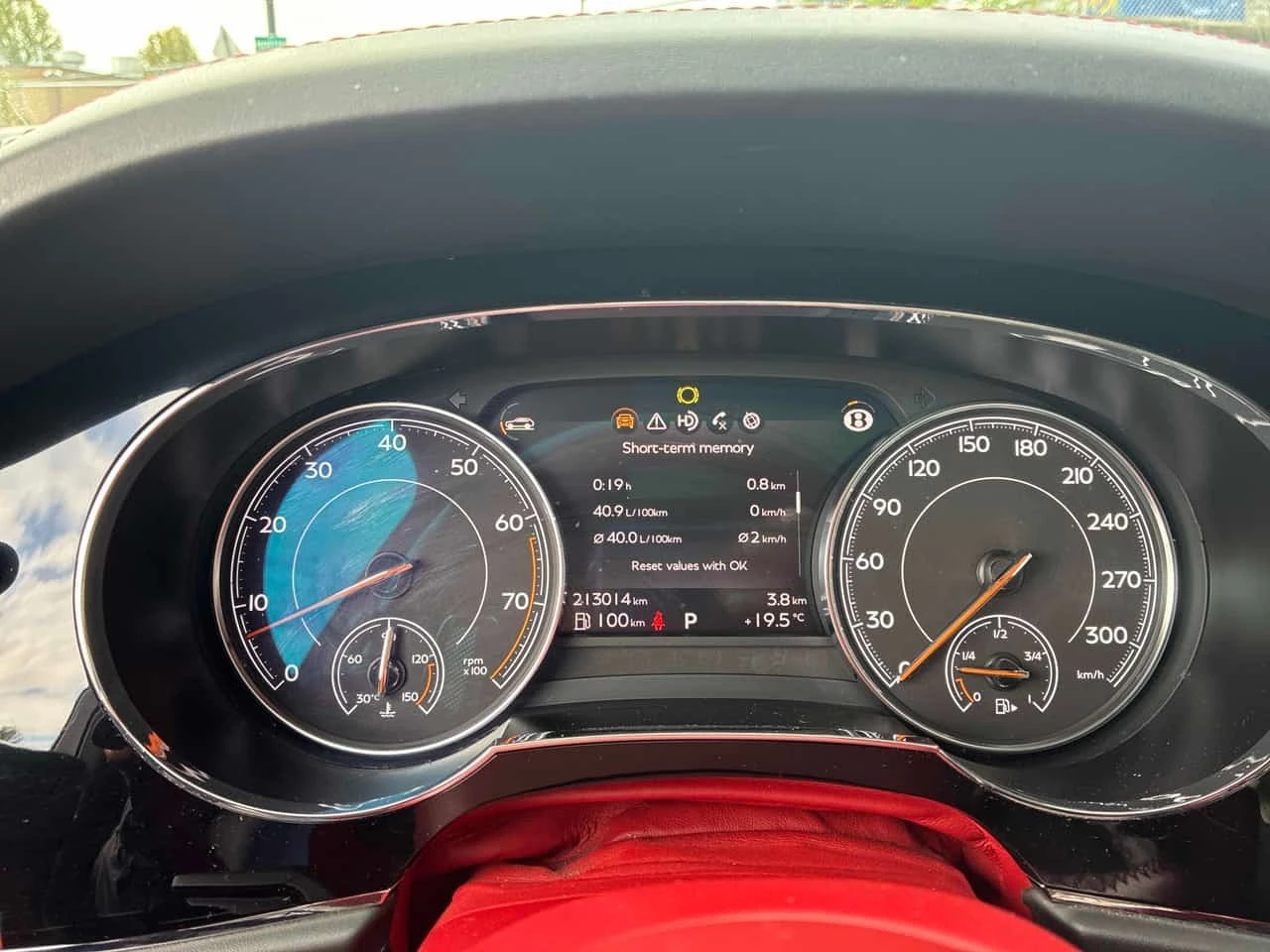 Bentley Bentayga * Signature * CARFAX * ���������������� *  | Mobile.bg � ����������� 8