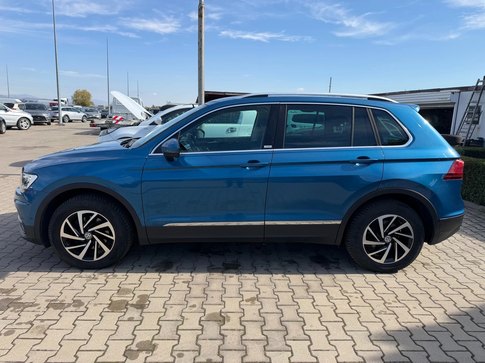 VW Tiguan 2.0TDI 4MOTION AVTOMAT/NAVI/KAMERA EURO 6 | Mobile.bg � ����������� 9