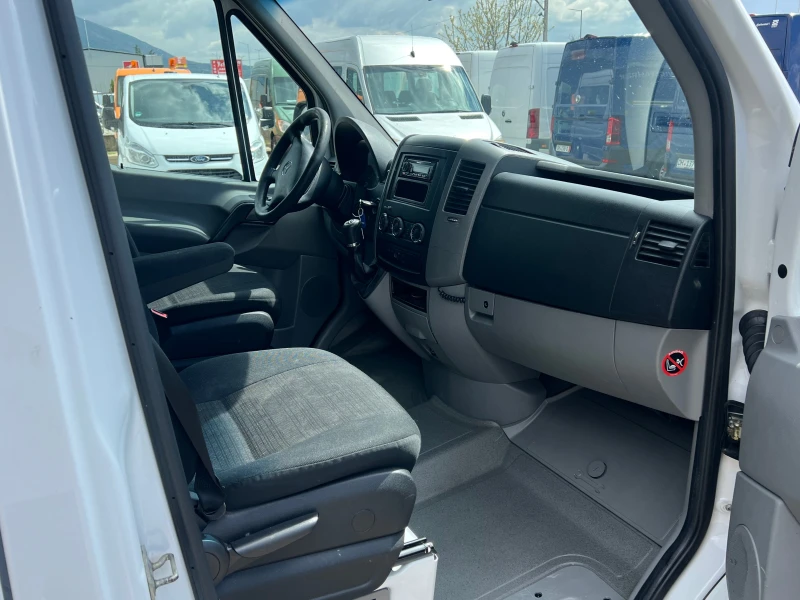 Mercedes-Benz Sprinter 316 Пътнически , 9 Места , Клима , Темпомат, снимка 7 - Бусове и автобуси - 49760950