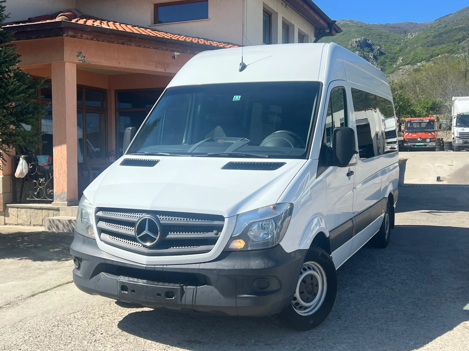 Mercedes-Benz Sprinter 316 Пътнически , 9 Места , Клима , Темпомат - изображение 2