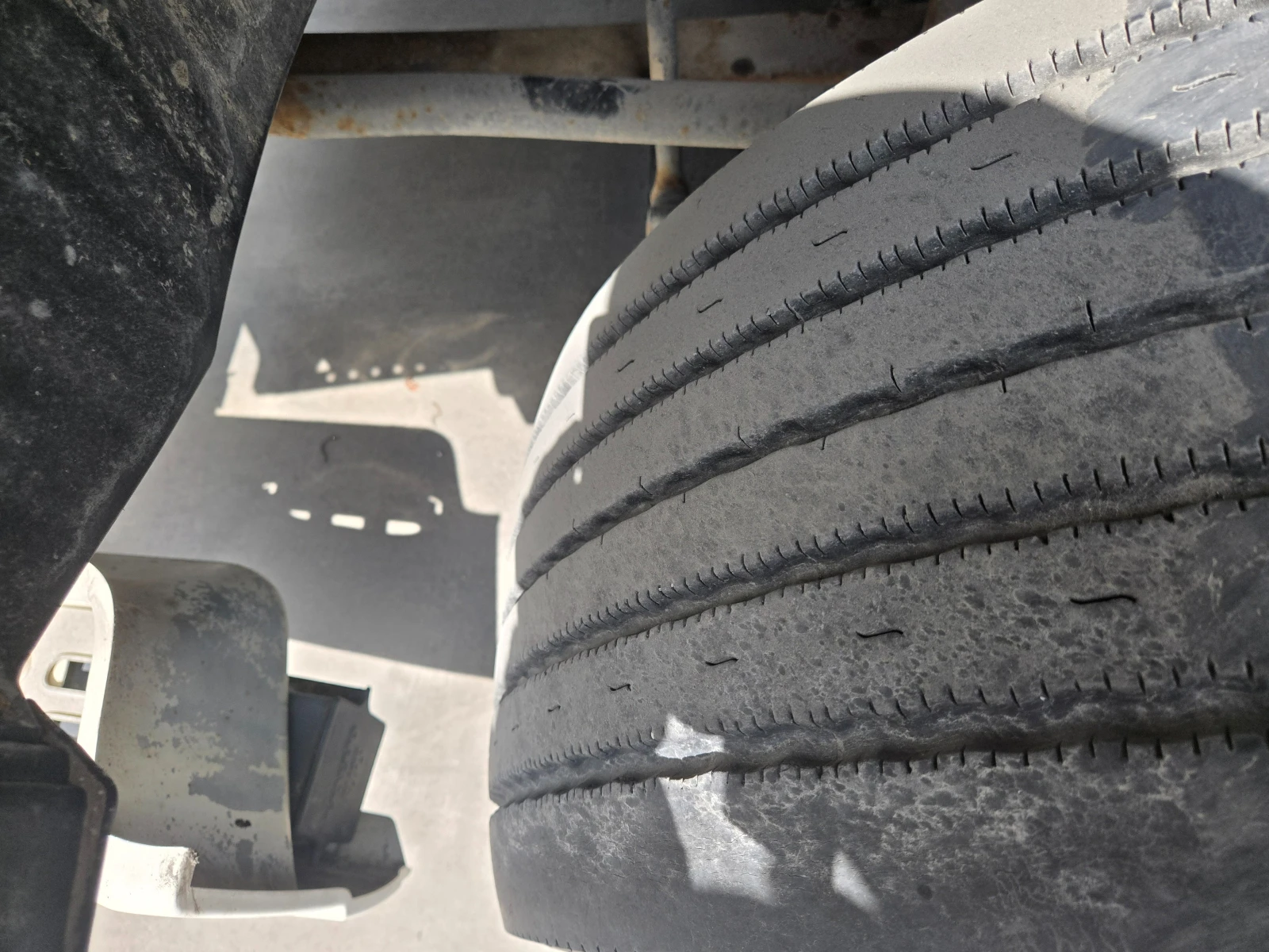 Volvo Fm Фургон, снимка 3 - Камиони - 54176697