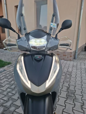 Honda Sh 300 ABS LED LIMITED НОВ, снимка 15