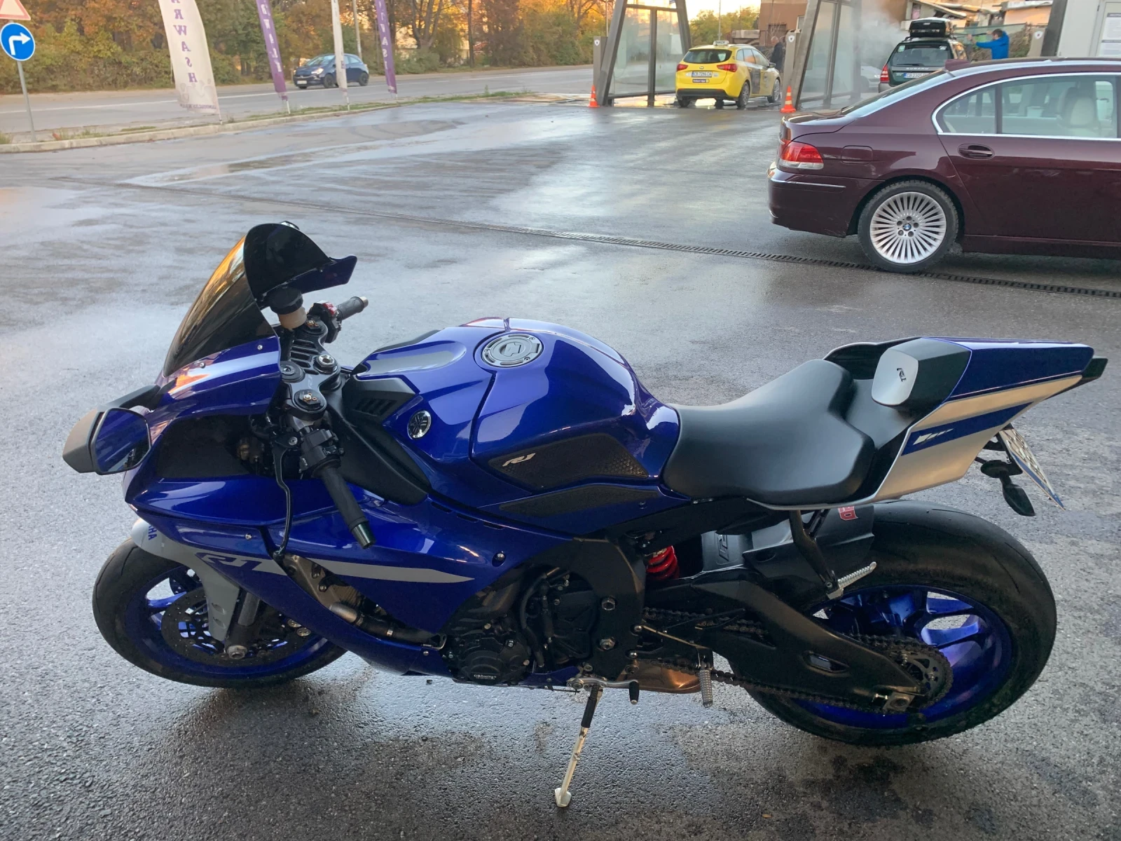 Yamaha YZF-R1  - изображение 3