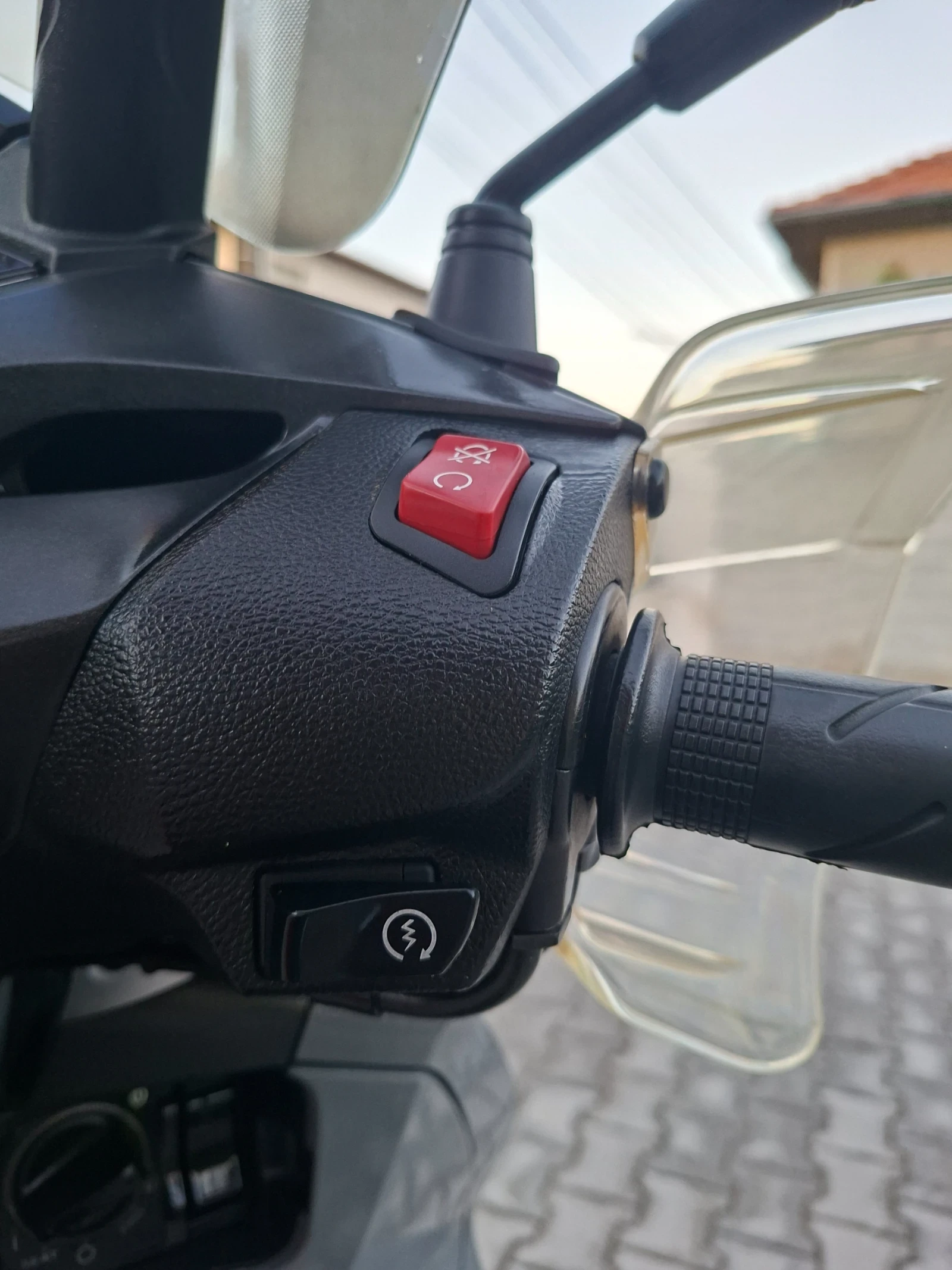 Honda Sh 300 ABS LED LIMITED НОВ, снимка 13 - Мотоциклети и мототехника - 55963675