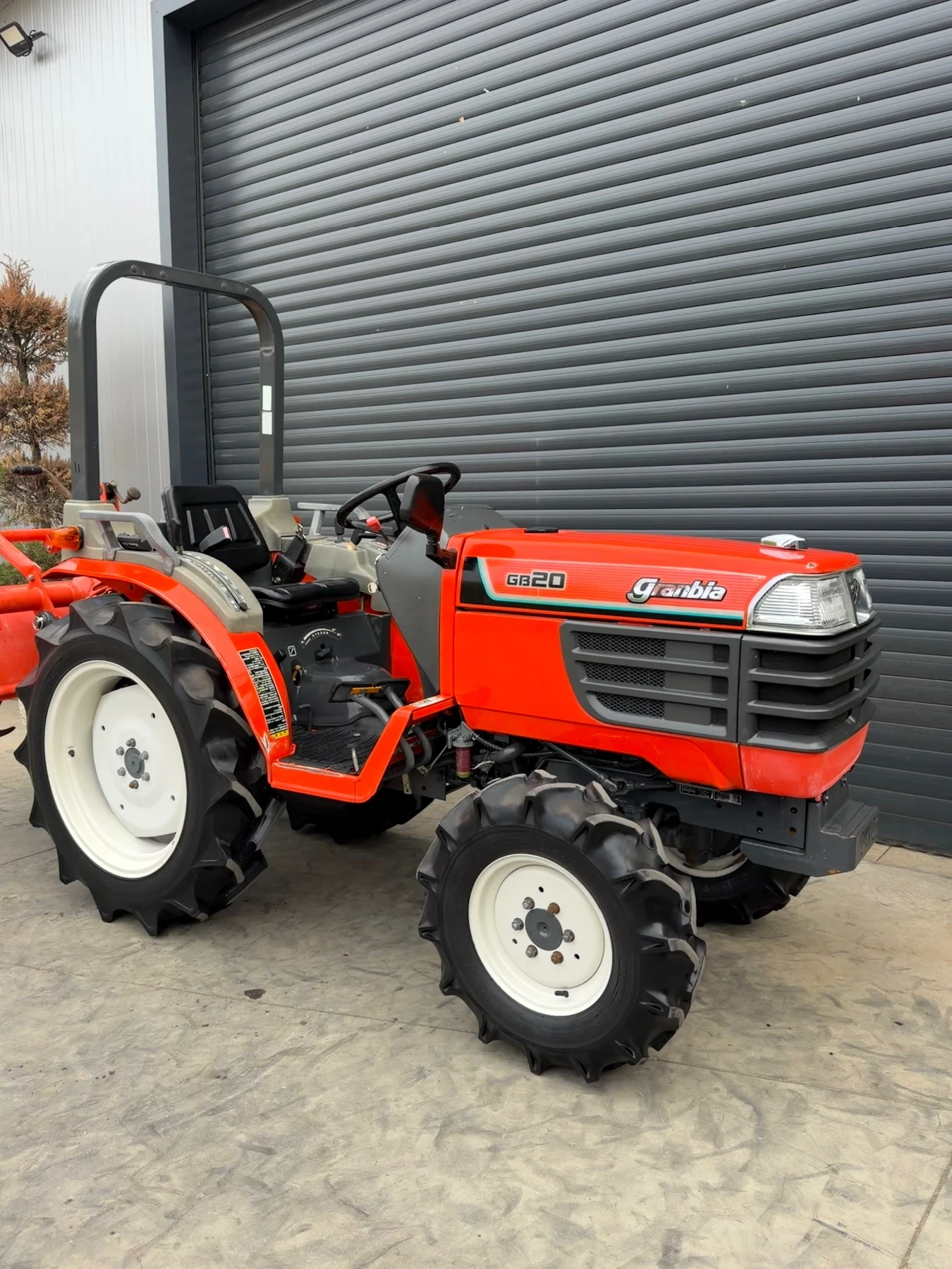Трактор Kubota GB20 20кс., снимка 14 - Селскостопанска техника - 56728617